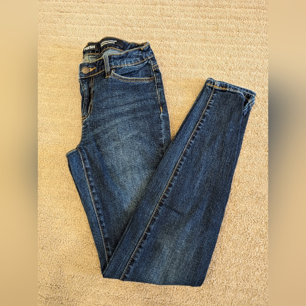 Classic Dark Blue Denim Skinny Jean
